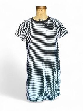 Time and Tru Black and White Striped Short Sleeve T-Shirt Dress